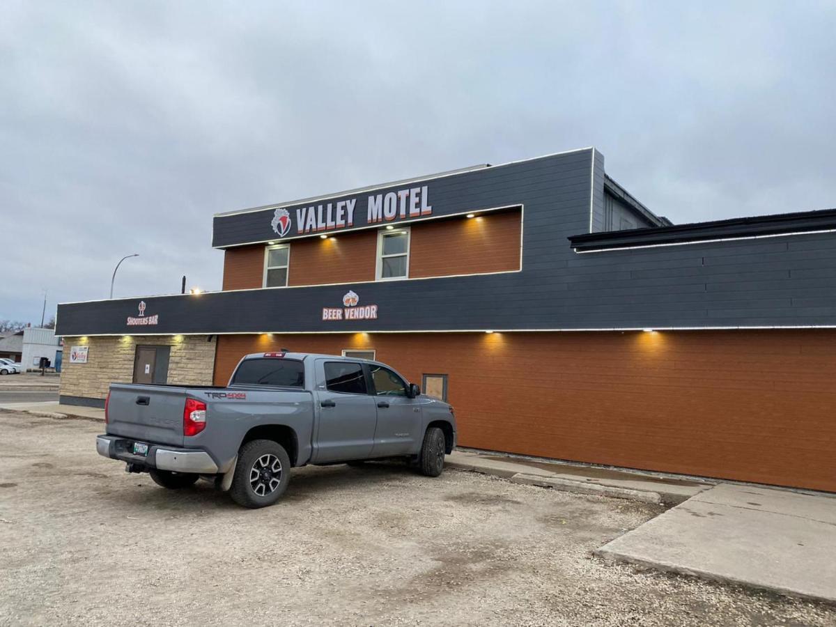 Valley Motor Lodge Minnedosa Eksteriør billede